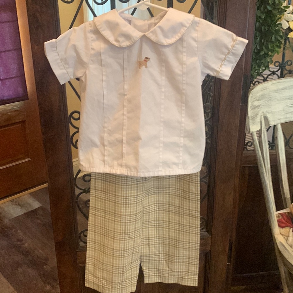 Worn once. Gingham pants with Peter pan shirt and matching gingham trim & puppy